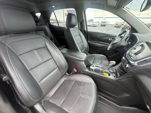 Certified 2022 Chevrolet Equinox Premier AWD/4WD image 24