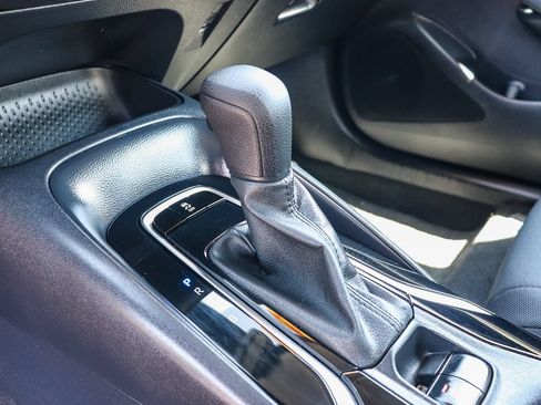Certified 2022 Toyota Corolla LE w/ Carpet Mat Package (TMS) FWD image 24