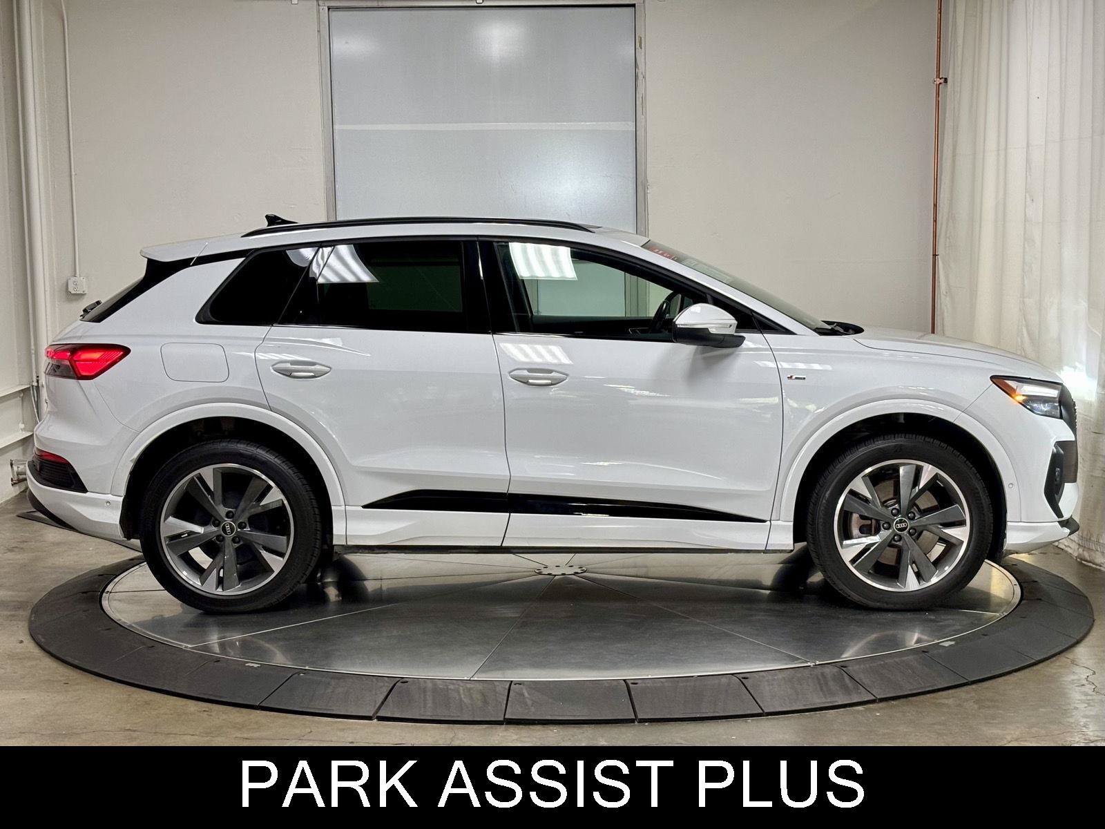 Used 2023 Audi Q4 e-tron Premium Plus w/ Premium Plus AWD/4WD image 11