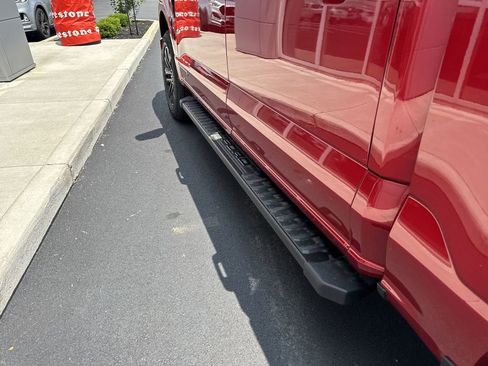 New 2025 Ford F150 XLT w/ Equipment Group 303A High image 18