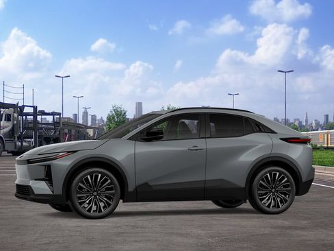 New 2026 Toyota C-HR AWD/4WD image 3