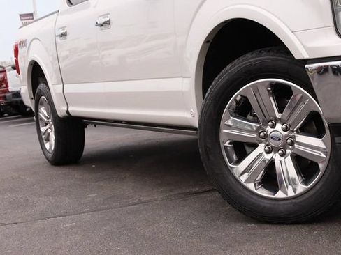 Used 2019 Ford F150 Lariat w/ Equipment Group 502A Luxury AWD/4WD image 3