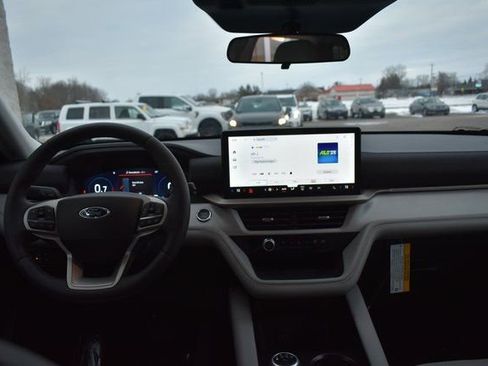 New 2026 Ford Explorer Active w/ Active Comfort Package image 37