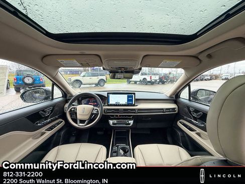 New 2026 Lincoln Corsair Premiere image 24