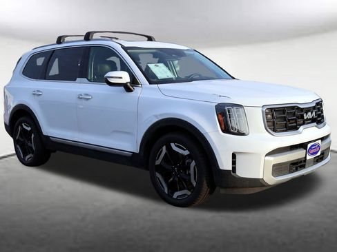 Used 2025 Kia Telluride S AWD/4WD image 13
