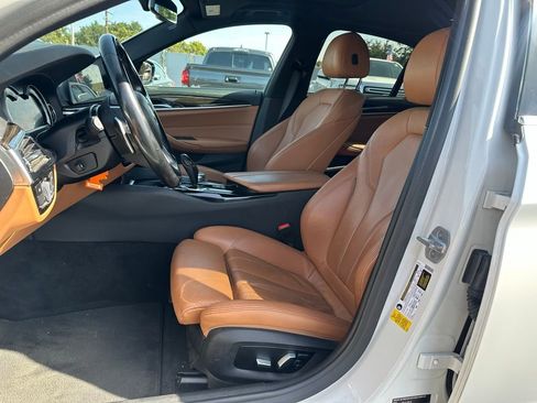 Used 2018 BMW 530i image 10