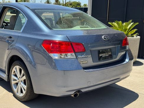 Used 2013 Subaru Legacy 2.5i Premium w/ All-Weather Pkg AWD/4WD image 38