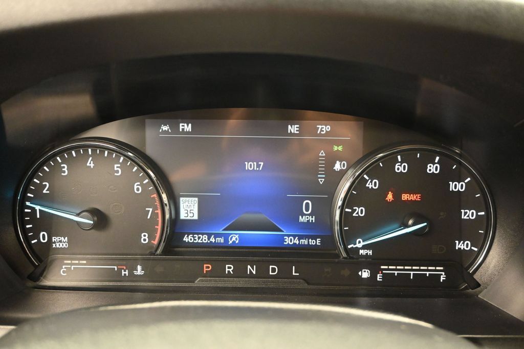 Used 2023 Ford Explorer Limited AWD/4WD image 22