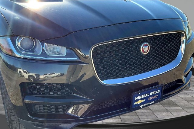 Used 2020 Jaguar F-PACE Premium AWD/4WD image 31