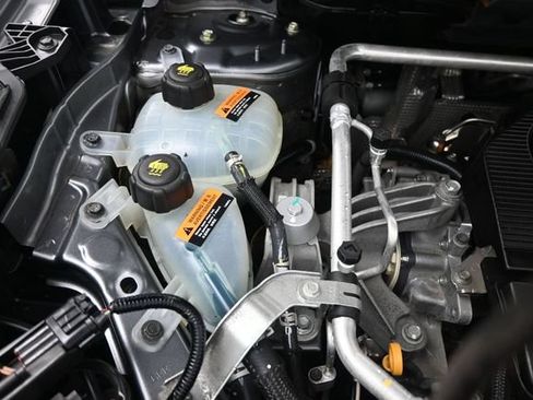 Used 2023 Nissan Rogue Platinum AWD/4WD image 48