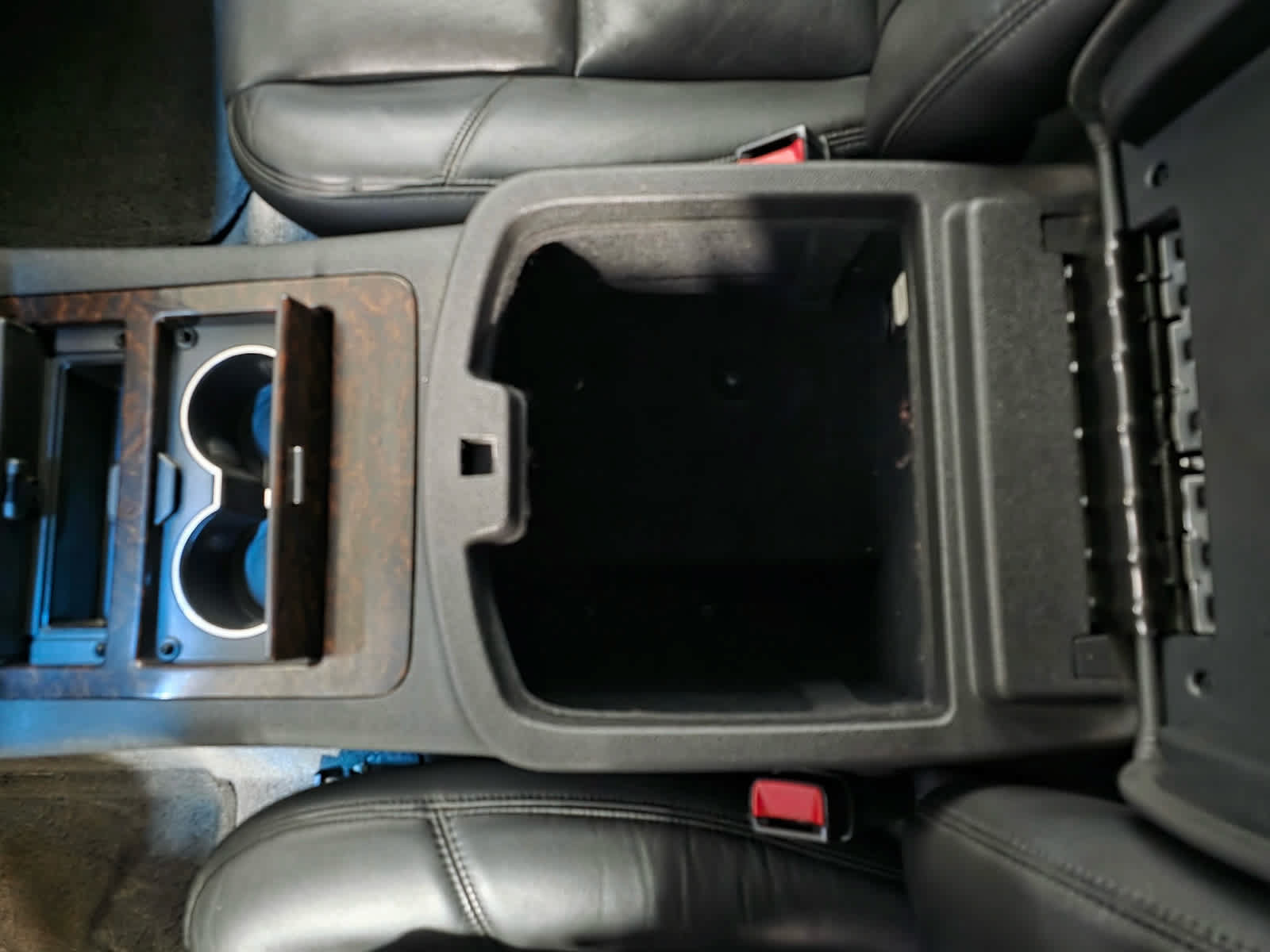 Used 2012 GMC Yukon Denali AWD/4WD image 26