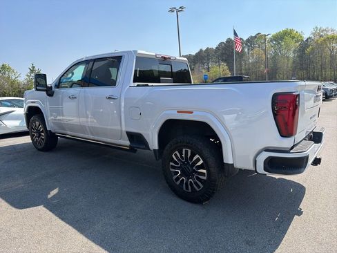 Used 2024 GMC Sierra 2500 Denali Ultimate image 6