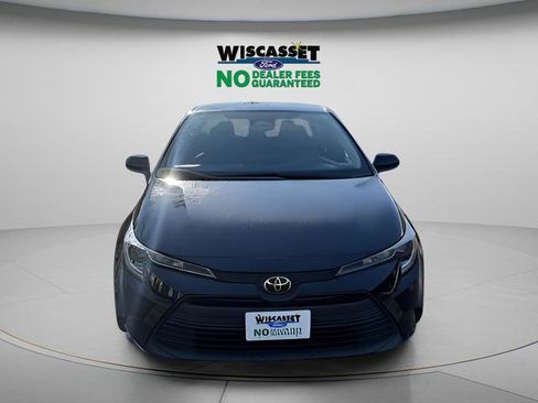 Used 2023 Toyota Corolla LE image 9