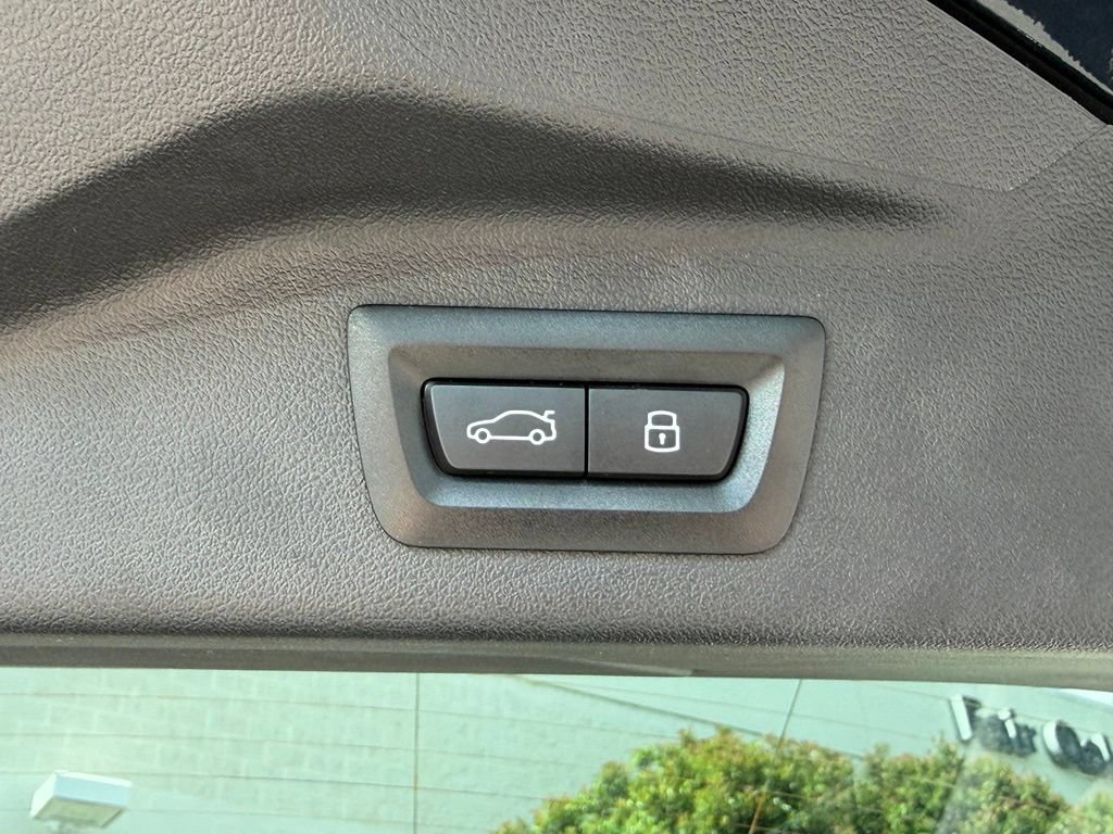 Used 2026 BMW X7 xDrive40i AWD/4WD image 34