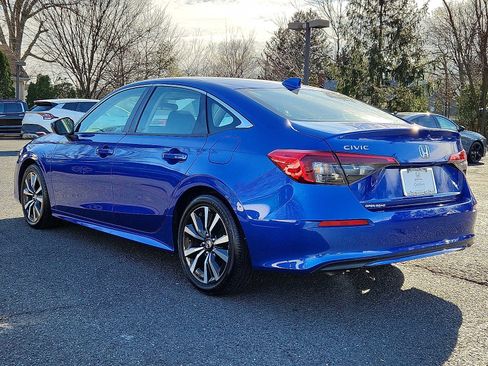 Certified 2022 Honda Civic EX image 4