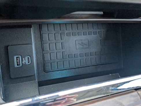 Used 2020 Ford Expedition Platinum RWD image 23