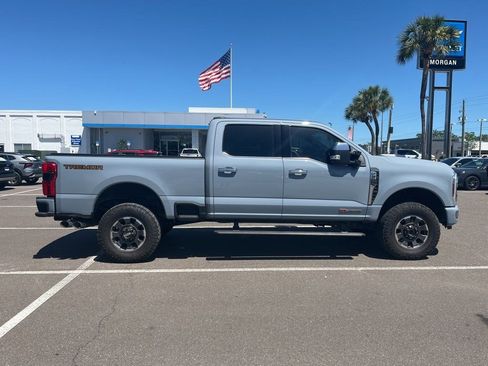 Used 2024 Ford F250 Platinum w/ Tremor Off-Road Package image 6