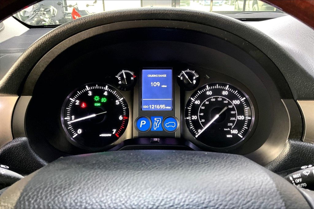 Used 2015 Lexus GX 460 w/ Premium Package AWD/4WD image 13