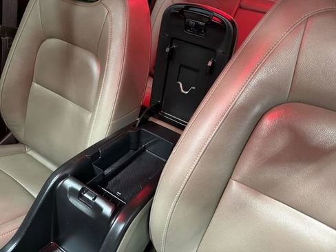 Used 2017 GMC Canyon SLT w/ Trailering Package image 16