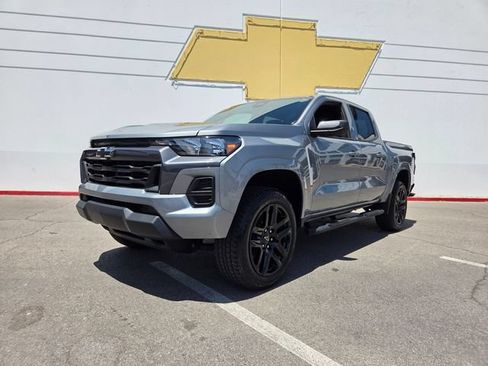 Certified 2025 Chevrolet Colorado LT w/ Advanced Trailering Package RWD image 2