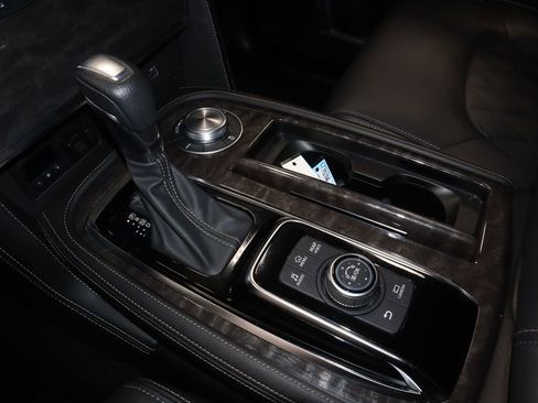 Used 2023 Nissan Armada Platinum w/ Captain's Chairs Package image 30