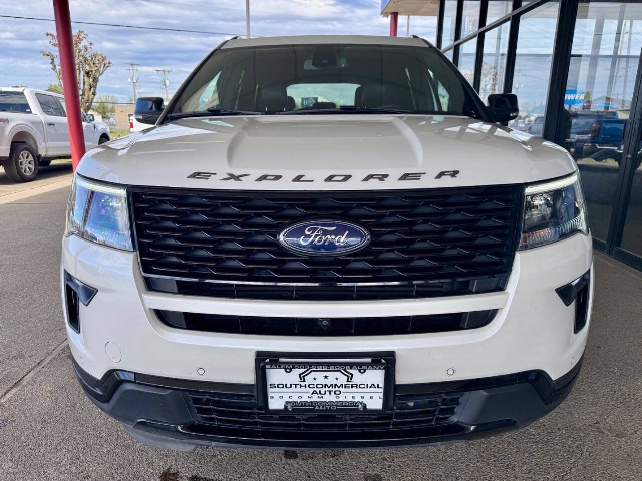 Used 2019 Ford Explorer Sport w/ Equipment Group 401A AWD/4WD image 8