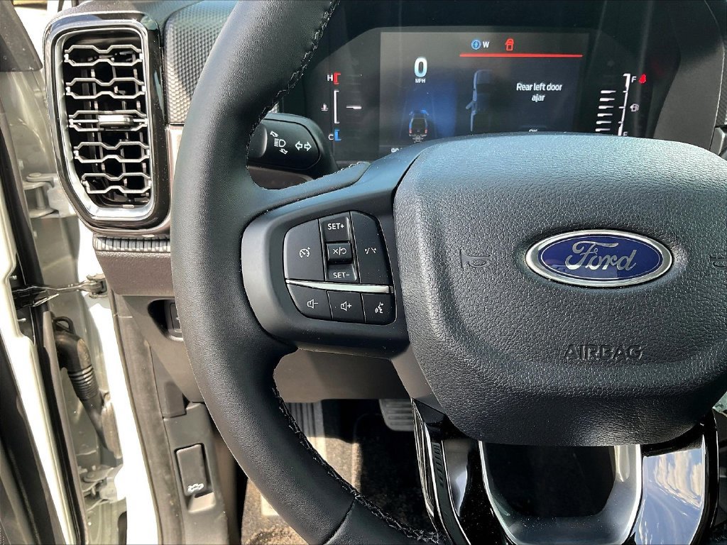 New 2026 Ford Ranger XLT w/ Equipment Group 301A High AWD/4WD image 18