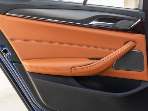 Used 2022 BMW M5 w/ Competition Package image 33