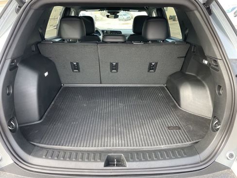 New 2026 Chevrolet Equinox LT w/ Convenience Package II image 15