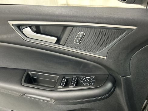 Used 2024 Ford Edge SEL w/ Convenience Package AWD/4WD image 11