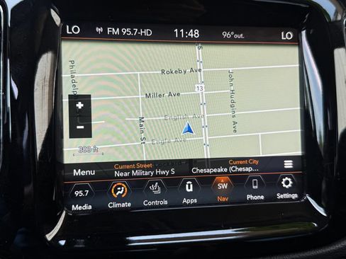 Used 2018 Jeep Compass Limited w/ Navigation Group AWD/4WD image 32