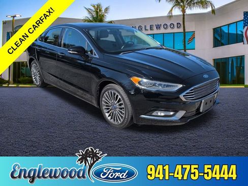 Used 2017 Ford Fusion SE image 1
