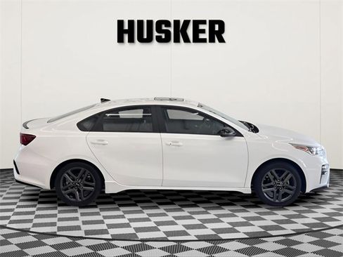 Used 2021 Kia Forte GT-Line w/ GT-Line Premium Package image 2