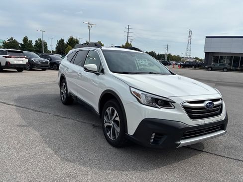 Used 2022 Subaru Outback Limited XT AWD/4WD image 7