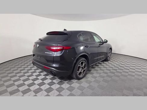 Used 2023 Alfa Romeo Stelvio Sprint RWD image 40