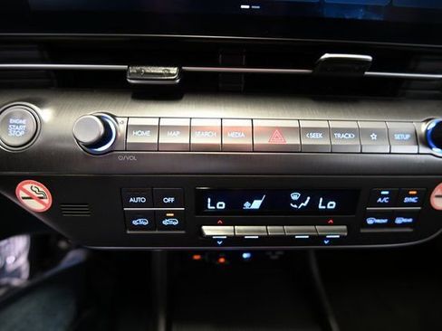 Used 2024 Hyundai Kona SEL image 23