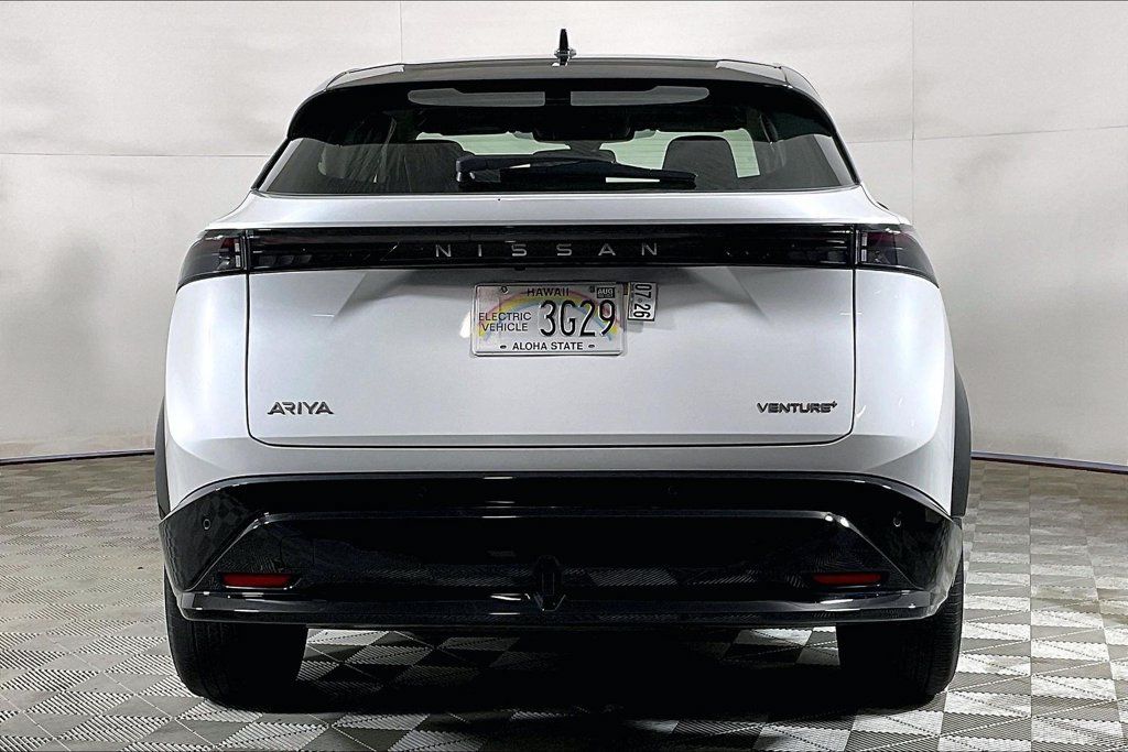 Used 2023 Nissan Ariya FWD image 3