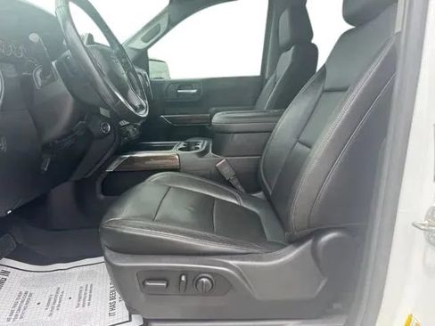 Used 2019 Chevrolet Silverado 1500 LT Trail Boss AWD/4WD image 9