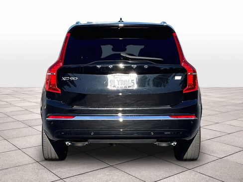 Used 2024 Volvo XC90 T8 Ultimate w/ Protection Package Premier AWD/4WD image 7