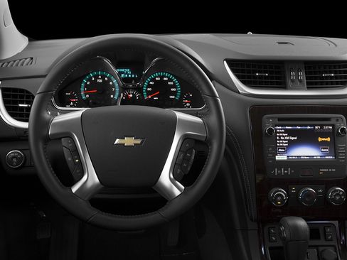Used 2016 Chevrolet Traverse LT w/ Style and Technology Package FWD image 31