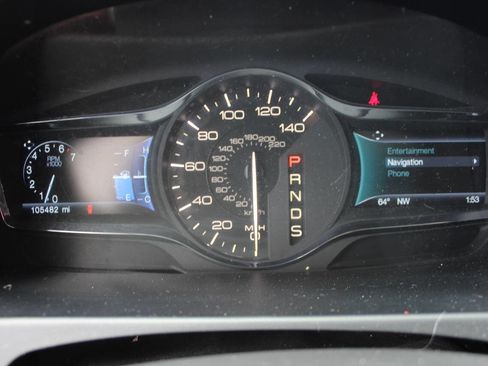 Used 2014 Lincoln MKX AWD w/ Equipment Group 102A image 15
