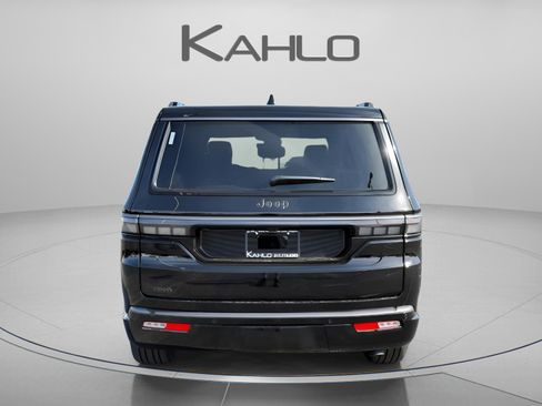 New 2026 Jeep Grand Wagoneer Limited AWD/4WD image 3