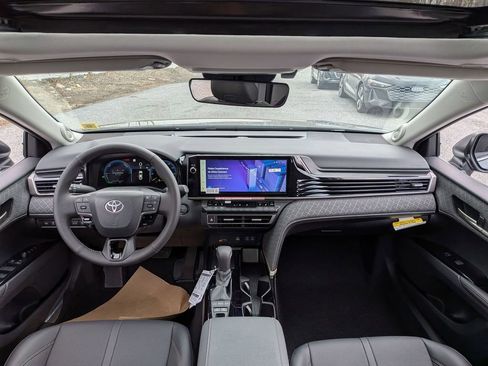 New 2026 Toyota Camry XLE AWD/4WD image 18