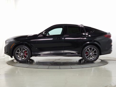 New 2026 BMW X6 xDrive40i w/ Climate Comfort Package image 5