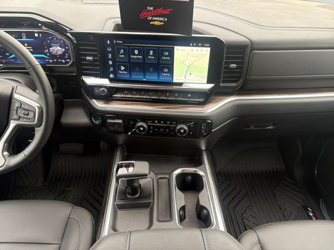 New 2026 Chevrolet Silverado 1500 RST AWD/4WD image 11