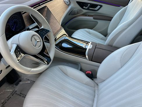 Certified 2023 Mercedes-Benz EQS 450+ SUV image 4