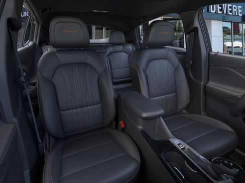New 2026 Buick Envista Sport Touring FWD image 18