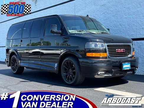 Used 2021 GMC Savana 2500 w/ Enhanced Convenience Package RWD image 1