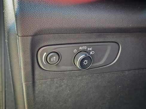 Certified 2023 Buick Envision Essence AWD/4WD image 14