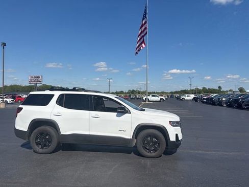 Used 2021 GMC Acadia AT4 w/ Preferred Package AWD/4WD image 10